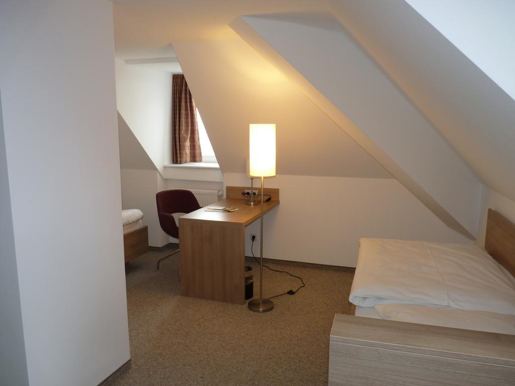 Schloss Schwanberg Rödelsee Habitación foto