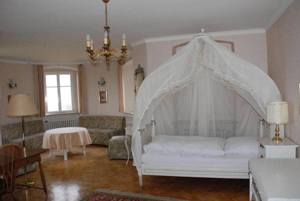 Schloss Schwanberg Rödelsee Habitación foto